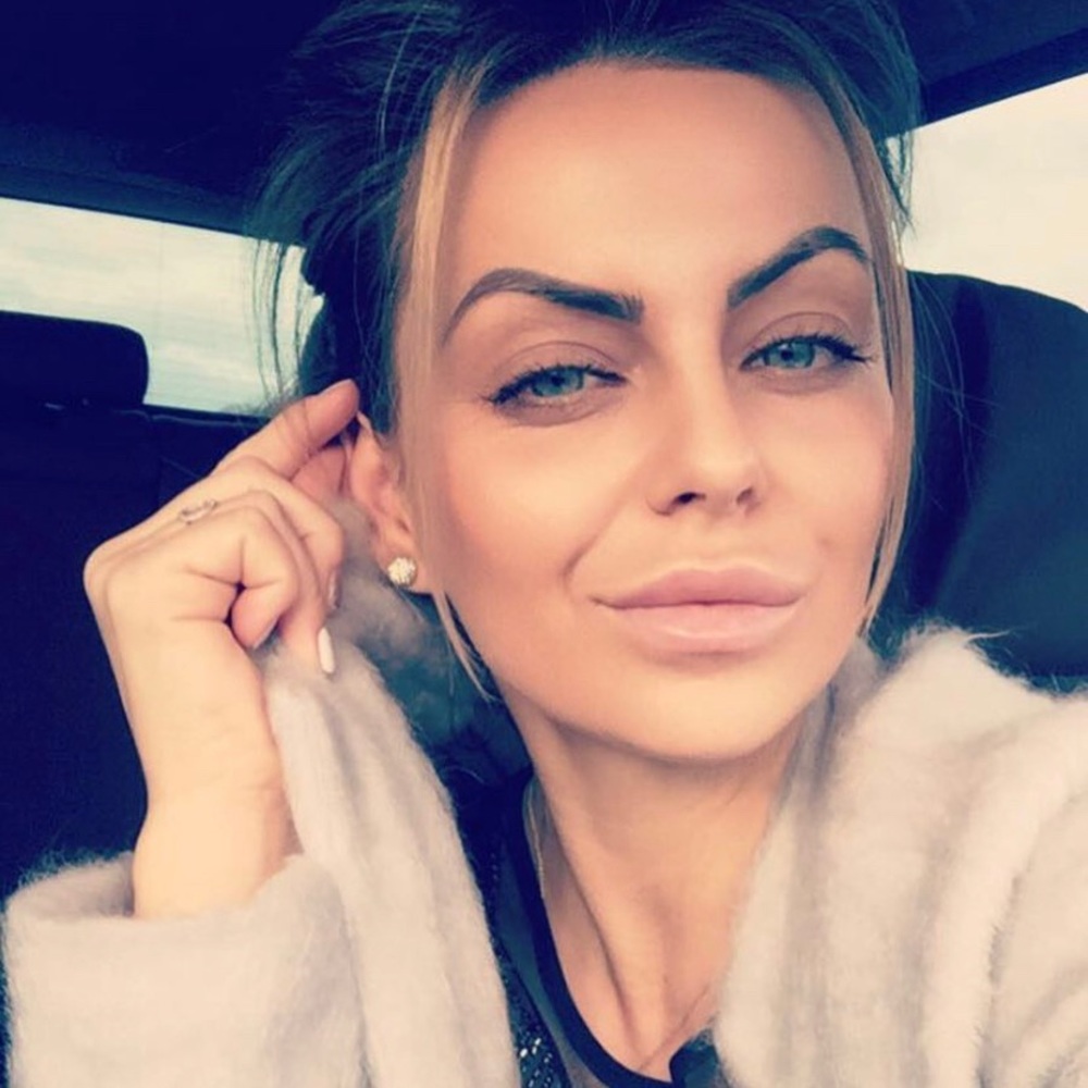 Meet your Posher, Roksana